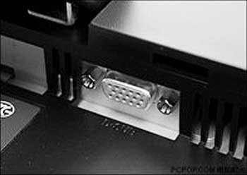 2、VGA輸入接口