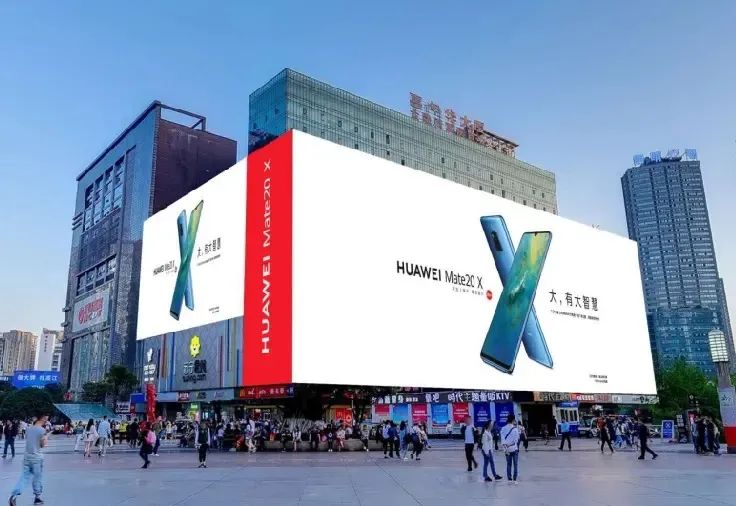 小間距2022年預(yù)銷額達218億，哪些領(lǐng)域分得一杯羹？